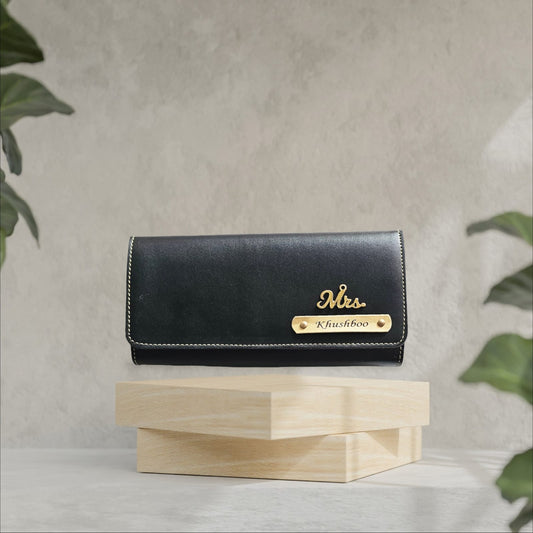 CUSTOMIZED TWO-FOLD CLUTCH FOR HER